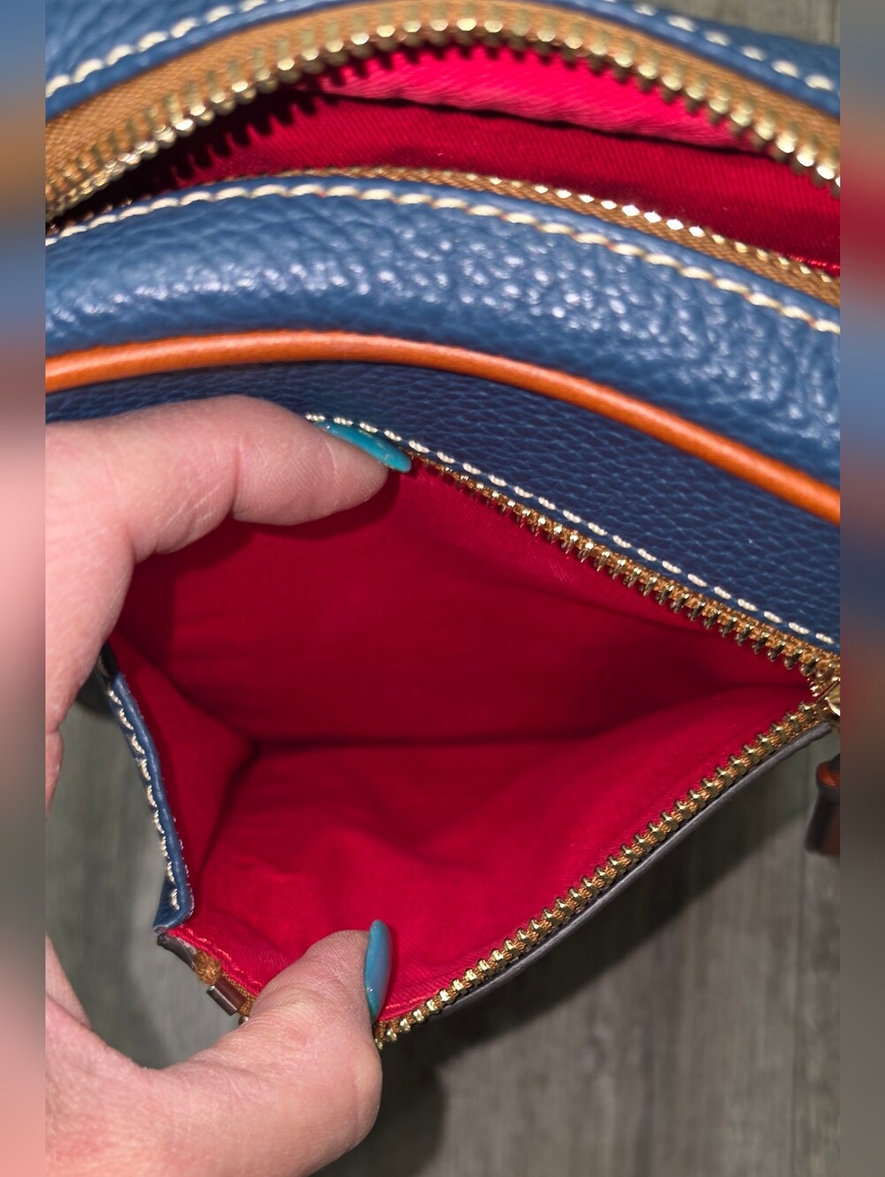 Dooney & Bourke Pebbled Leather Camera Crossbody - Picture 11 of 14